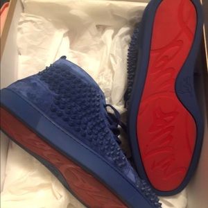 Christian Louboutin Red bottoms Sz 41